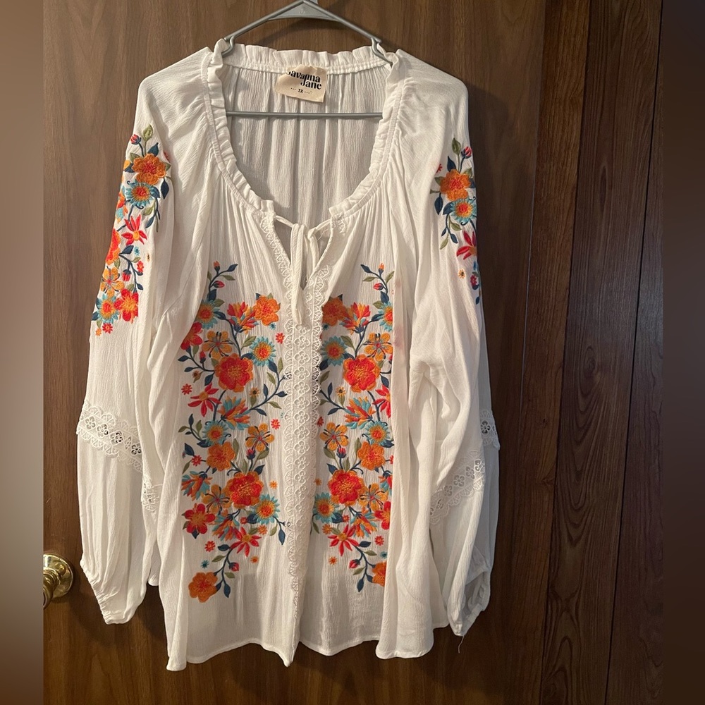 Savannah Jane Floral Embroidered Boho Top • 3x